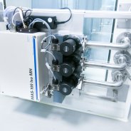 MAS-100 Iso MH Luftkeimsammler für mikrobielles Monitoring im Isolator - Montage ausserhalb Cleanrooms